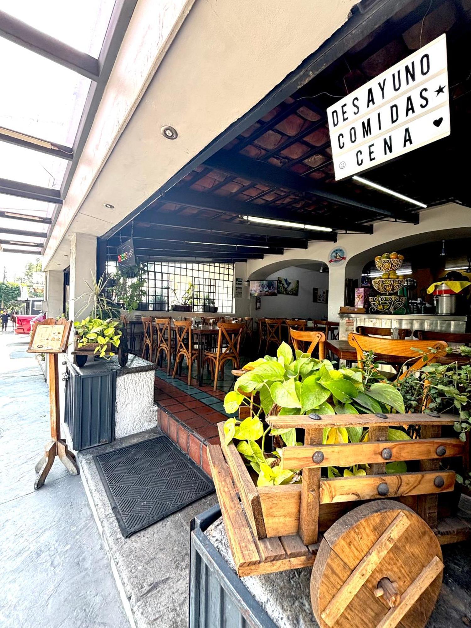 Hotel Arboledas Expo Guadalajara Ngoại thất bức ảnh