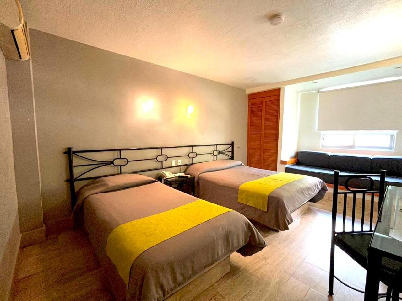 Hotel Arboledas Expo Guadalajara Ngoại thất bức ảnh